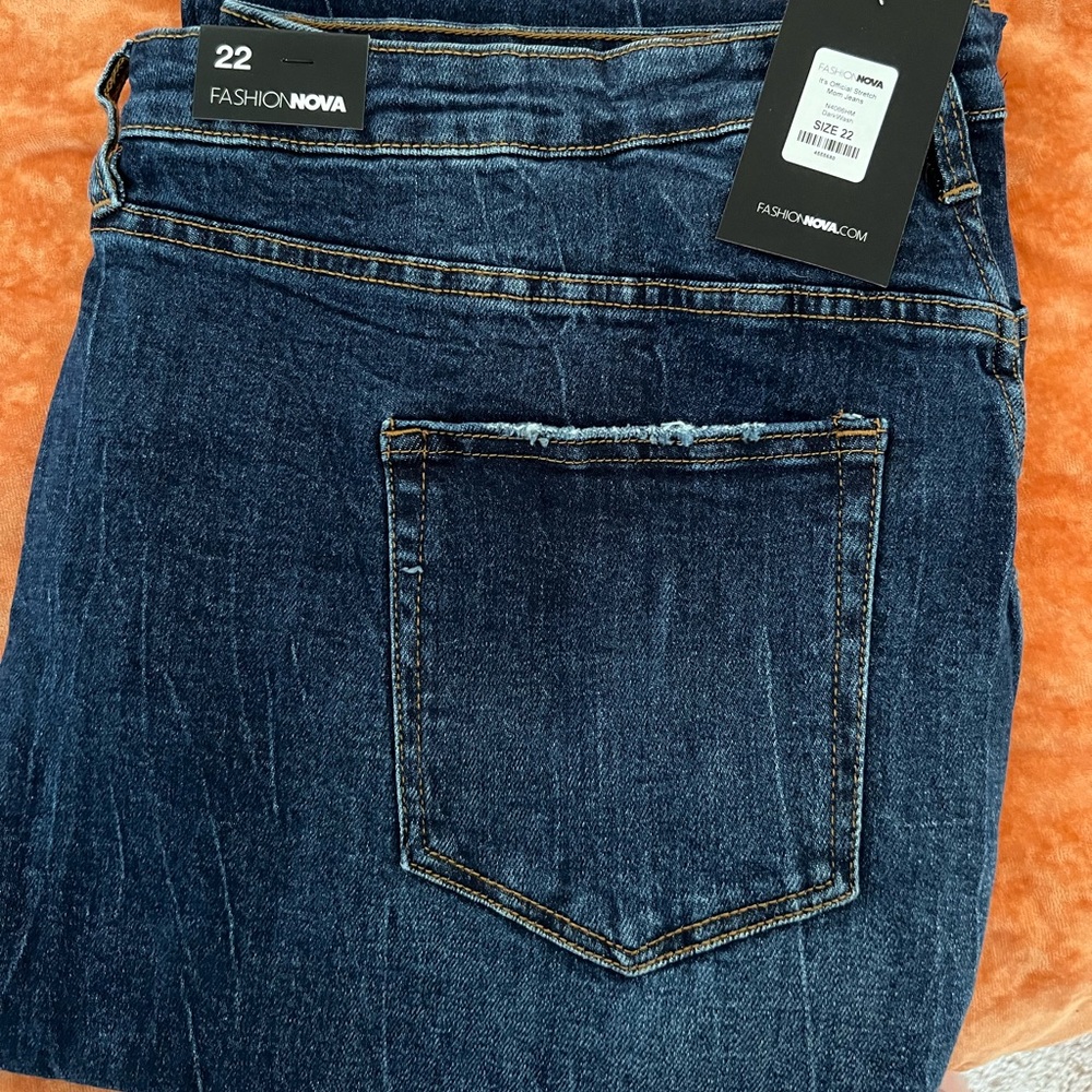 Fashion Nova Mom Jeans